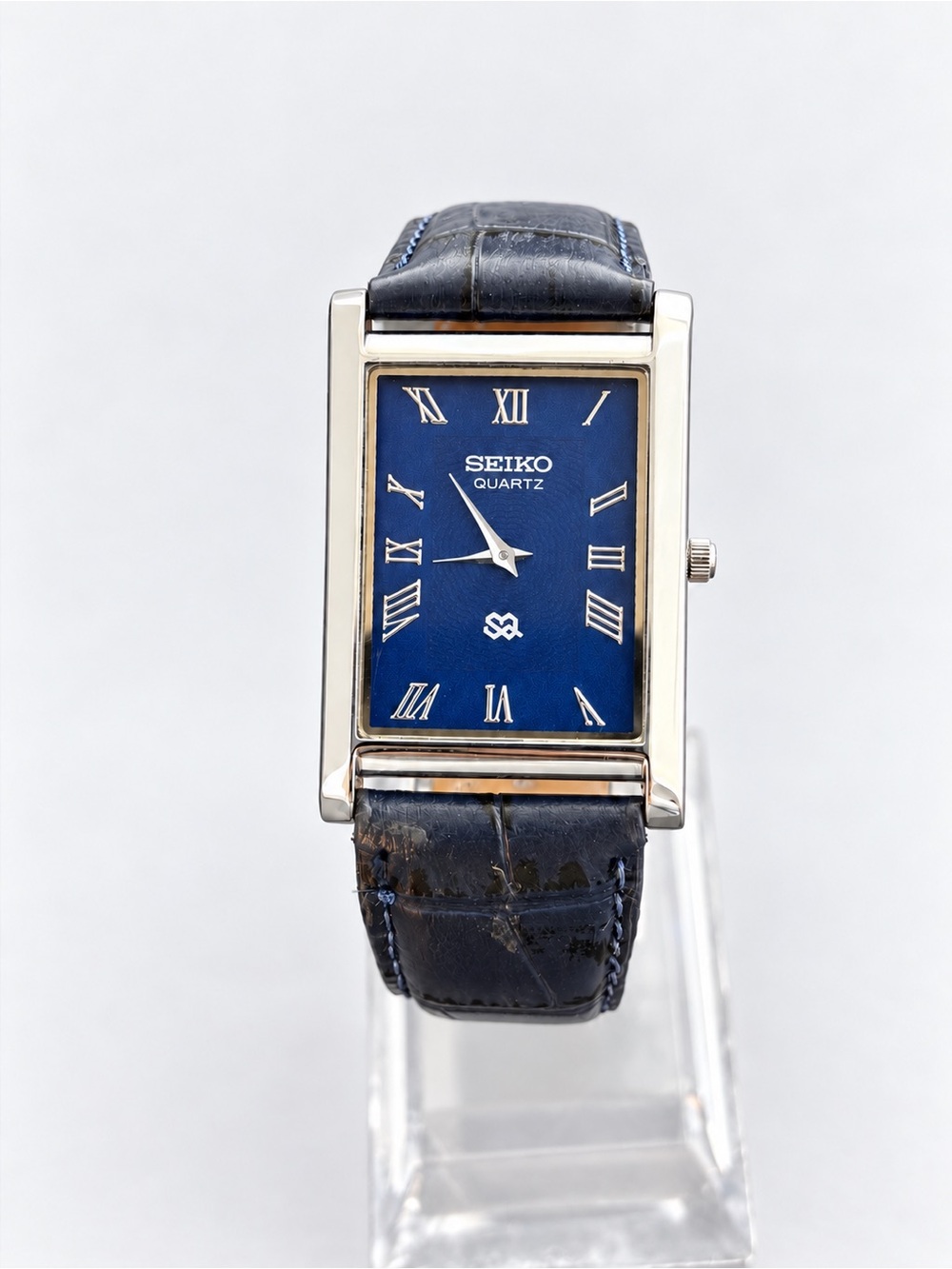 Vintage Seiko Tank watch Blue dial Silver Bezel with Blue Strap